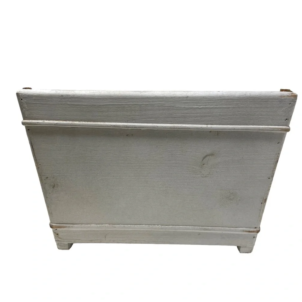 Kirkland | Distressed | Monogram M | Wooden Bin | With Handles